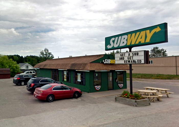 Dog n Suds (DogNSuds, Dog-N-Suds) - Sault Ste Marie - 2309 Ashmun Ave